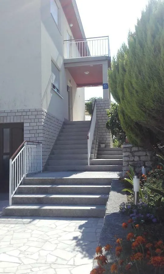 דירה Banjol Apartman Ruza